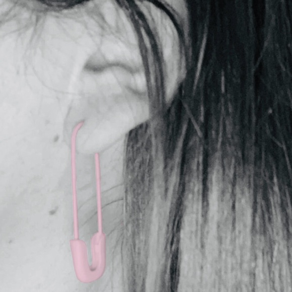 Pastel Safety Pin~ Pink Diaper Pin Fastener Punk Kawaii Goth Rocker Loop Earring - Picture 4 of 12